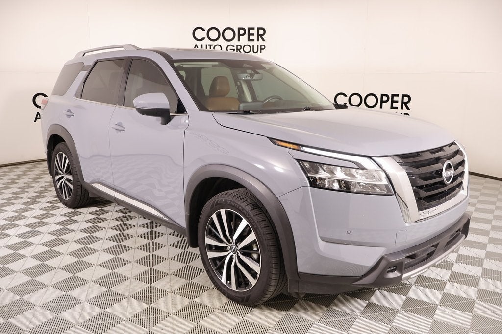 2024 Nissan Pathfinder Platinum