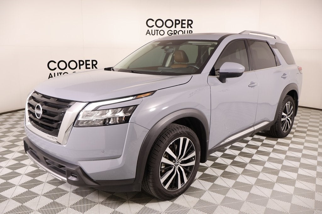 2024 Nissan Pathfinder Platinum