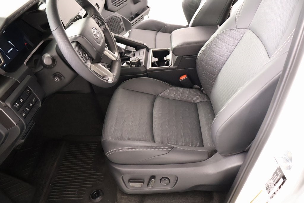 2025 Toyota 4Runner i-FORCE MAX Hybrid TRD Off Road Premium