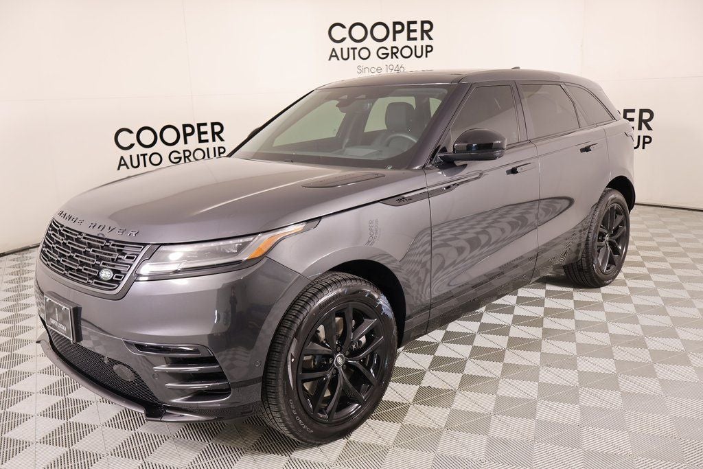 2026 Land Rover Range Rover Velar Dynamic SE