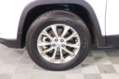 2022 Jeep Cherokee Latitude Lux