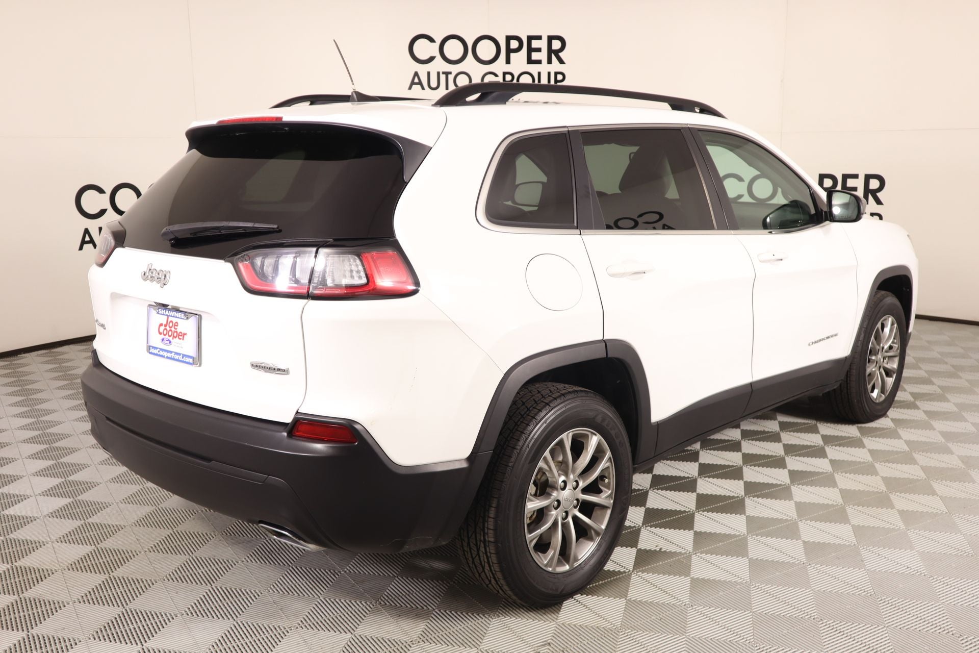 2022 Jeep Cherokee Latitude Lux