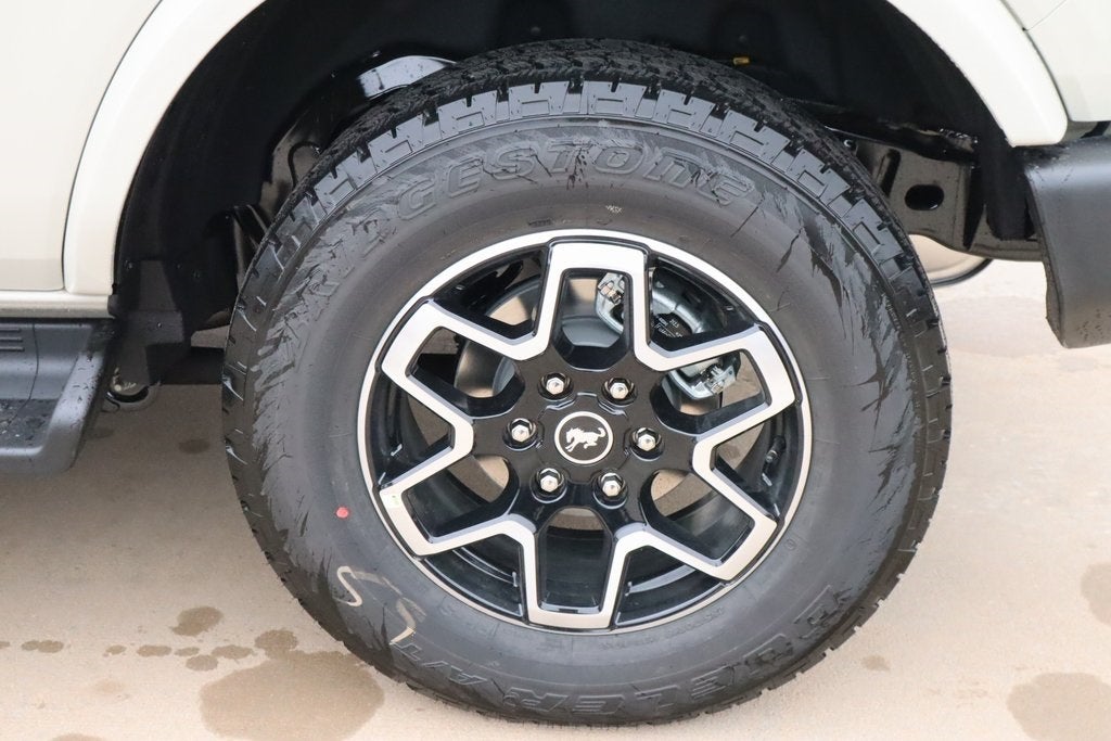 2025 Ford Bronco Outer Banks SERVICE LOANER