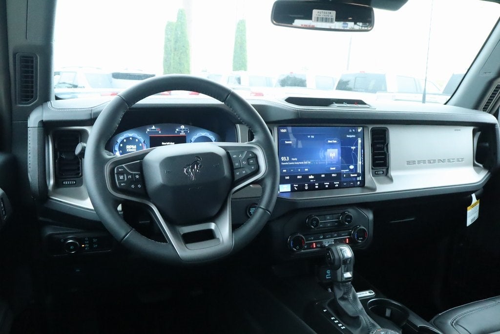 2025 Ford Bronco Outer Banks SERVICE LOANER