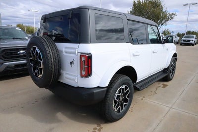 2025 Ford Bronco Outer Banks SERVICE LOANER