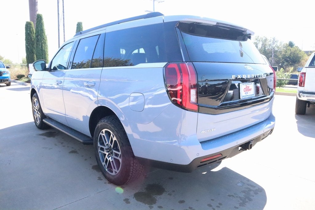 2025 Ford Expedition Active