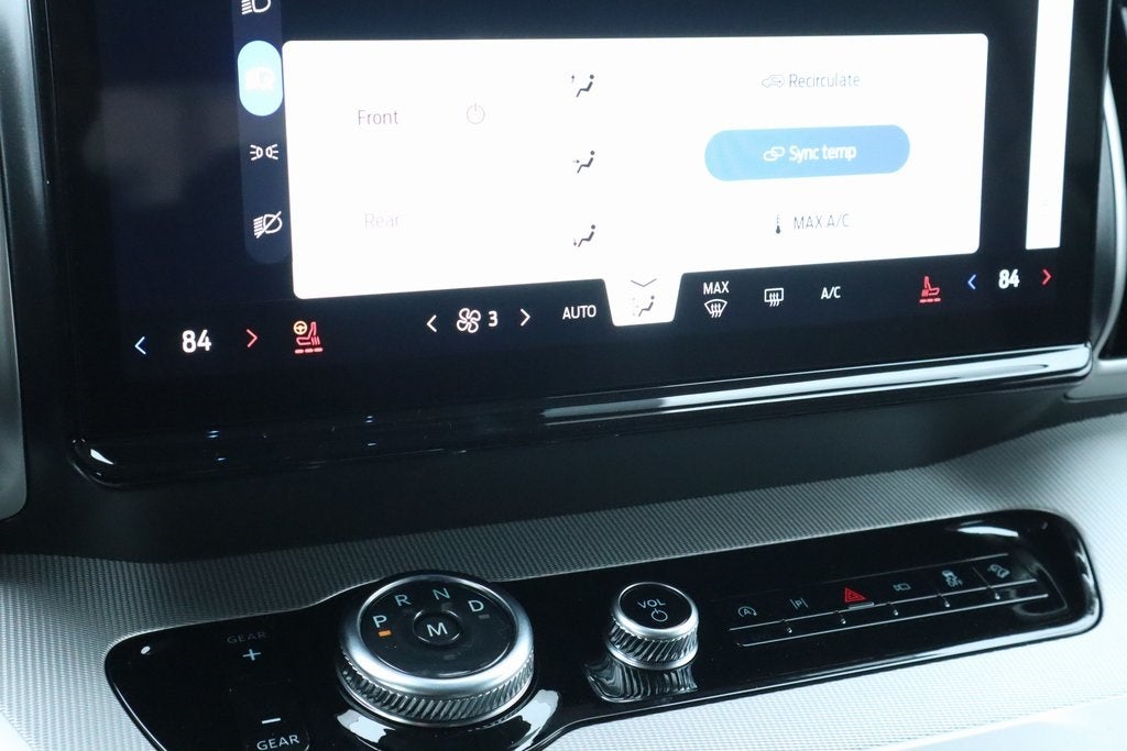 2025 Ford Expedition Active SERVICE LOANER