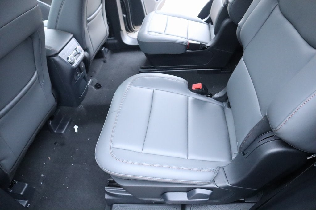 2026 Ford Explorer Active SERVICE LOANER