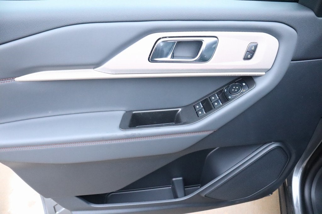 2026 Ford Explorer Active SERVICE LOANER