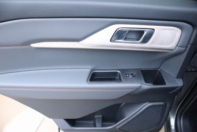 2026 Ford Explorer Active SERVICE LOANER