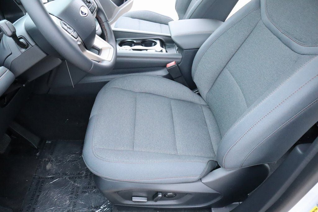 2026 Ford Explorer Active SERVICE LOANER