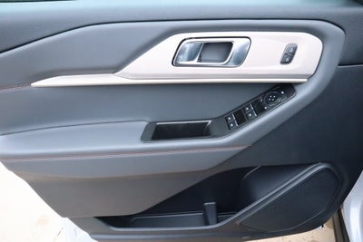 2026 Ford Explorer Active SERVICE LOANER