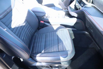 2026 Ford Explorer ST-Line SERVICE LOANER