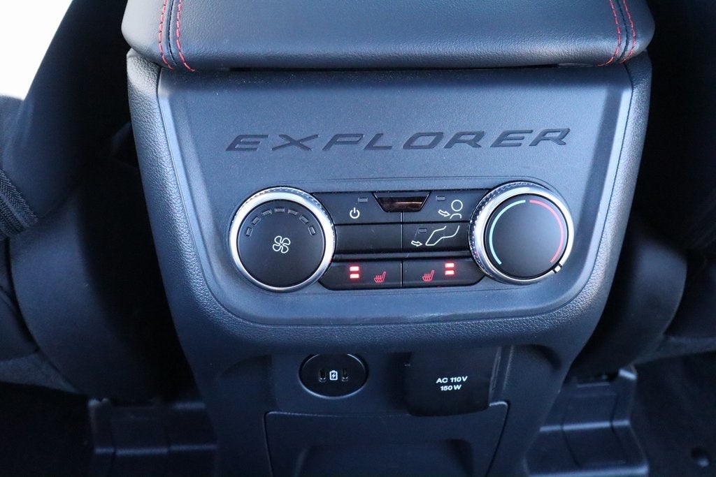 2026 Ford Explorer ST-Line SERVICE LOANER