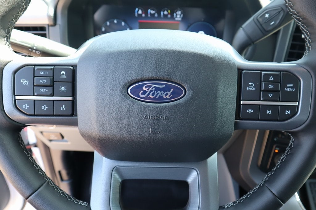 2025 Ford F-150 XLT SERVICE LOANER