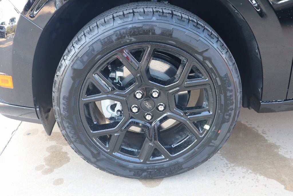 2025 Ford Maverick Lobo Standard