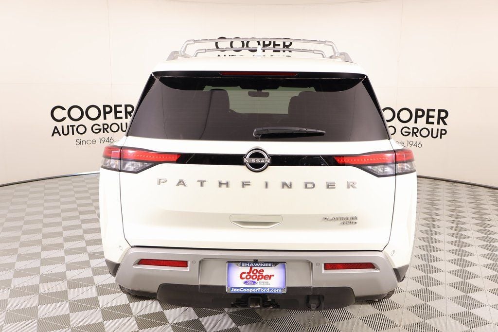 2024 Nissan Pathfinder Platinum