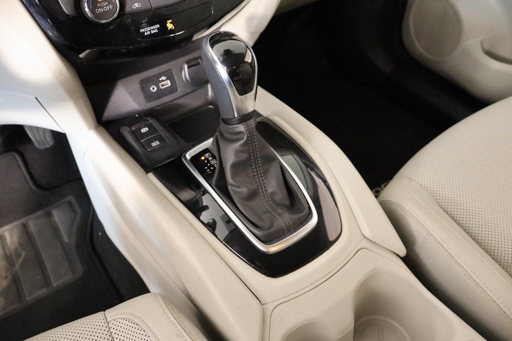 2022 Nissan Rogue Sport SL