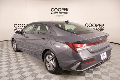 2024 Hyundai Elantra SE