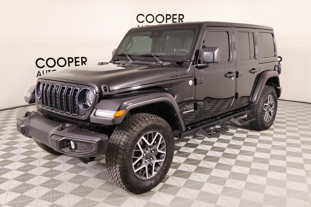2024 Jeep Wrangler Sahara