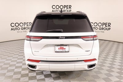 2022 Jeep Grand Cherokee Summit