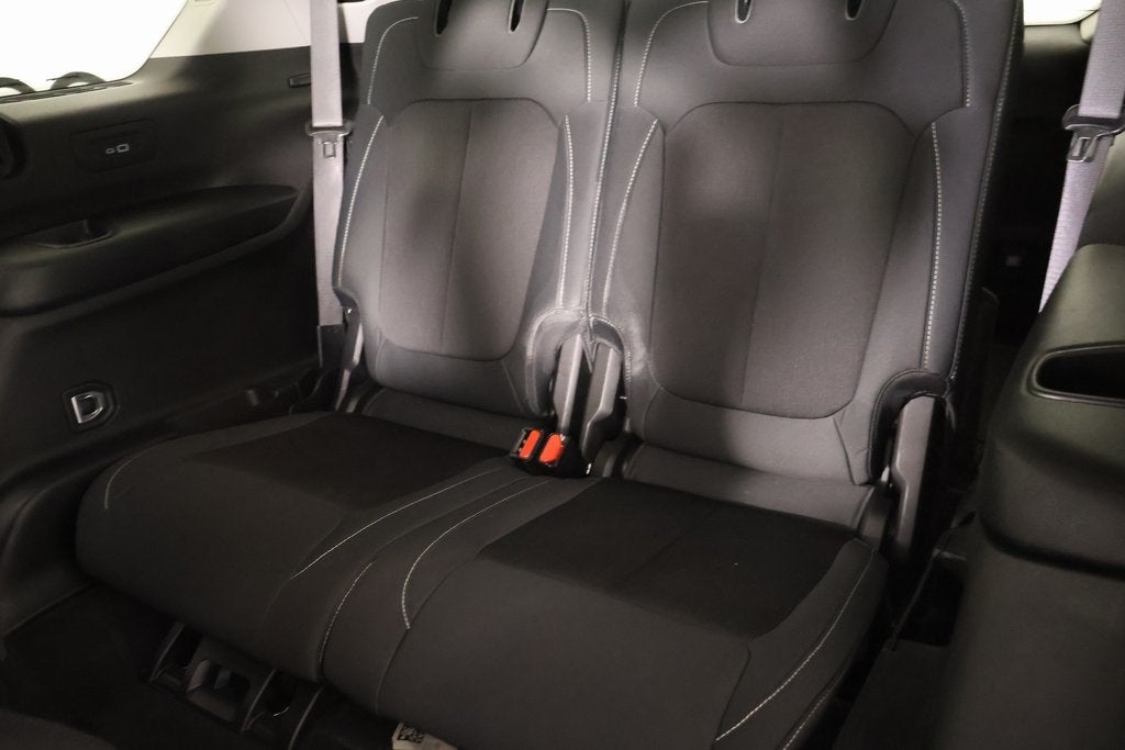 2021 Jeep Grand Cherokee L Laredo