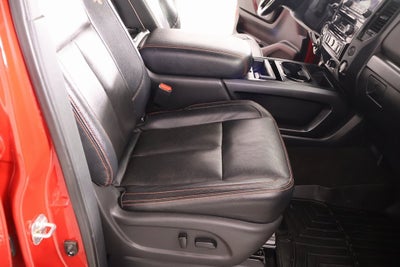 2020 Nissan TITAN PRO-4X