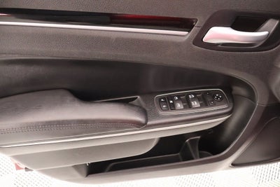 2023 Chrysler 300 Touring