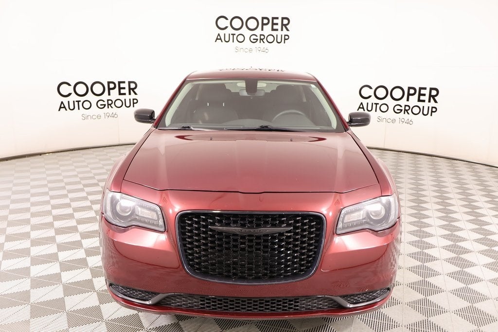 2023 Chrysler 300 Touring