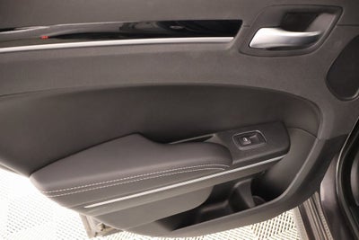 2023 Chrysler 300 V6 Engine