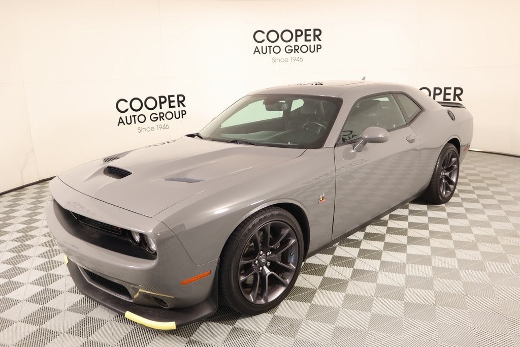 2023 Dodge Challenger R/T SCAT PACK