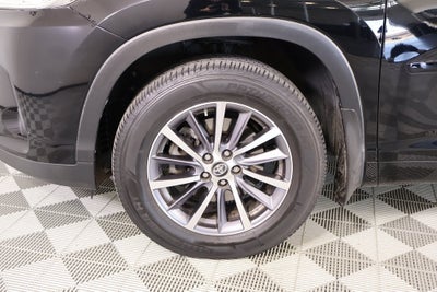 2018 Toyota Highlander Base