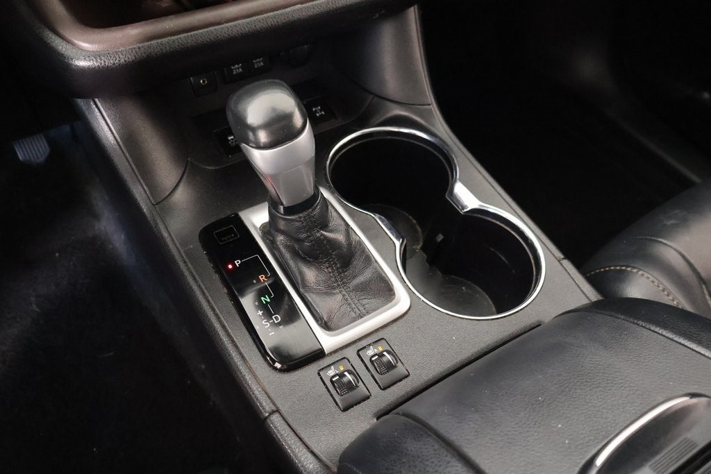 2018 Toyota Highlander Base